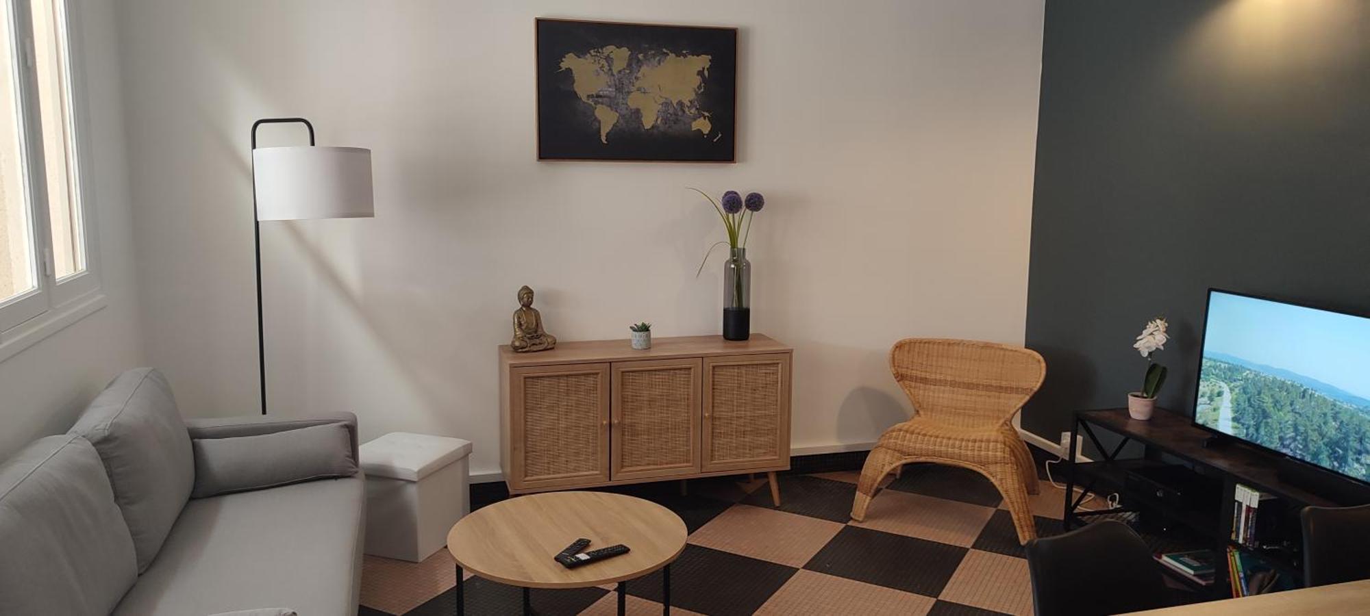Maison Charmante Avec Patio ! Bourges Eksteriør bilde