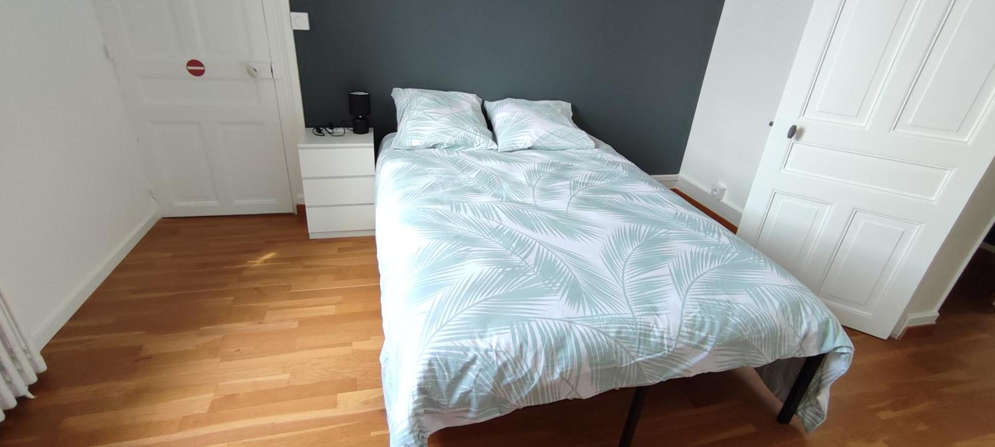 Maison Charmante Avec Patio ! Bourges Eksteriør bilde